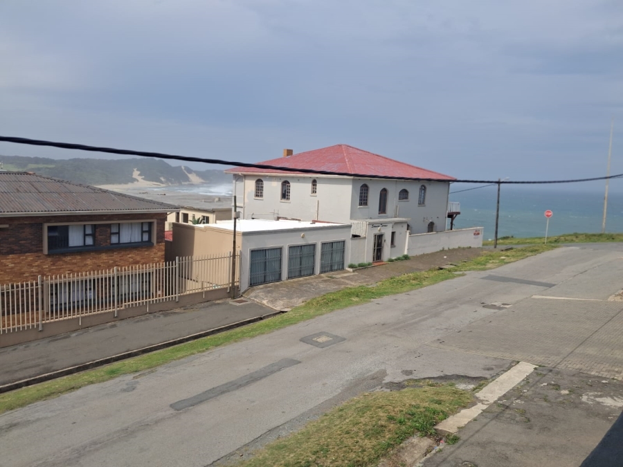 To Let 1 Bedroom Property for Rent in Quigney Eastern Cape
